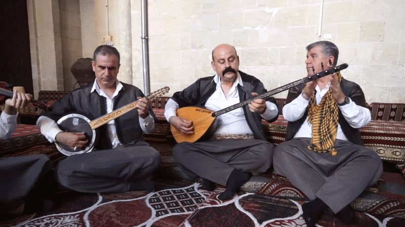 Neşeli bir müzikal kutlama